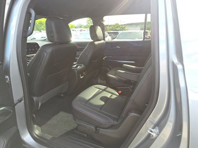 2024 Chevrolet Traverse Z71 photo 28