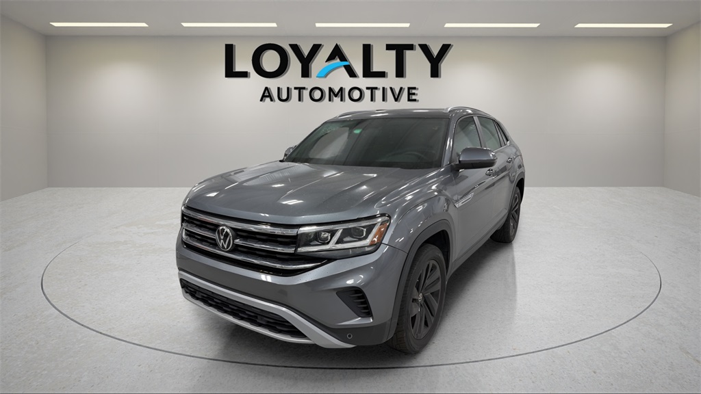 2022 Volkswagen Atlas Cross Sport SE w/Tech's photo