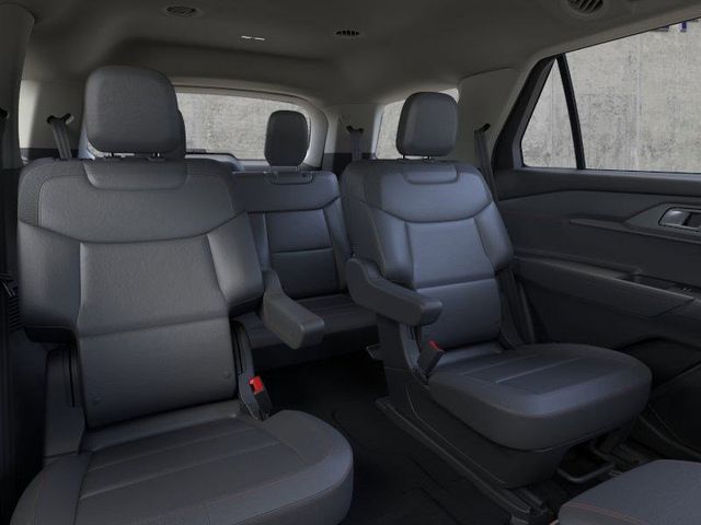 2025 Ford Explorer photo 4
