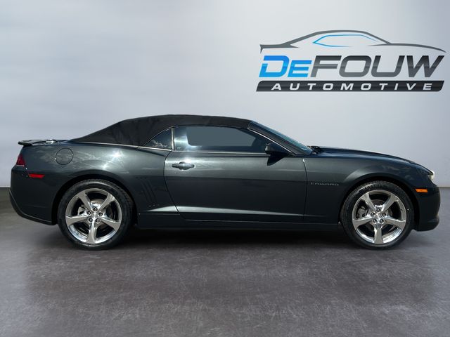 2015 Chevrolet Camaro 2LT photo 2