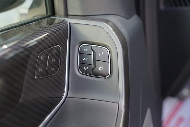 2025 FORD F-150 - Image 36