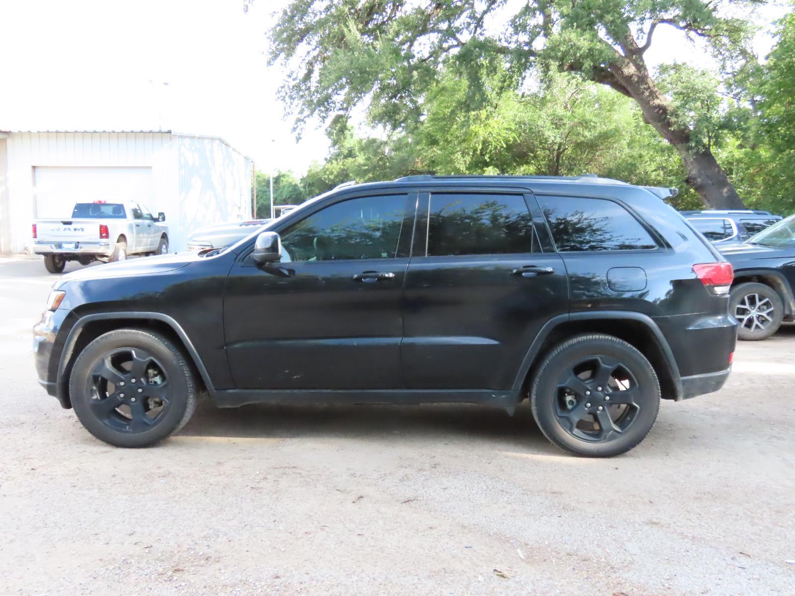 Used 2021 Jeep Grand Cherokee Freedom with VIN 1C4RJEAG4MC784779 for sale in Lampasas, TX
