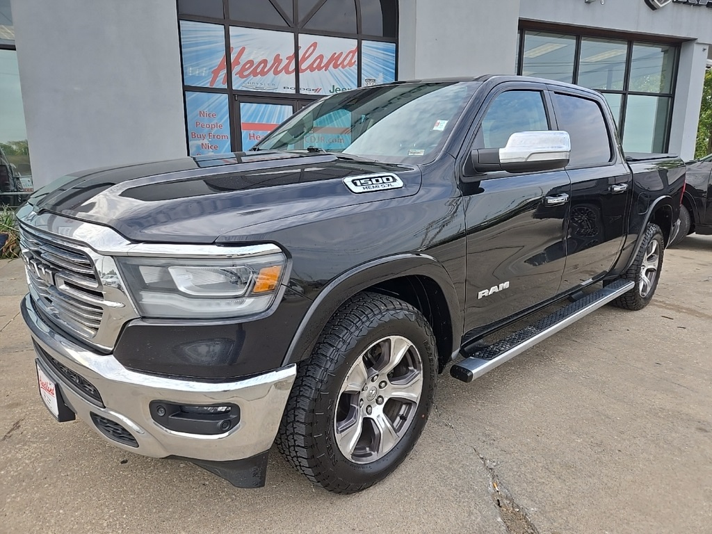 Used 2022 RAM Ram 1500 Laramie with VIN 1C6SRFJT6NN213577 for sale in Kansas City