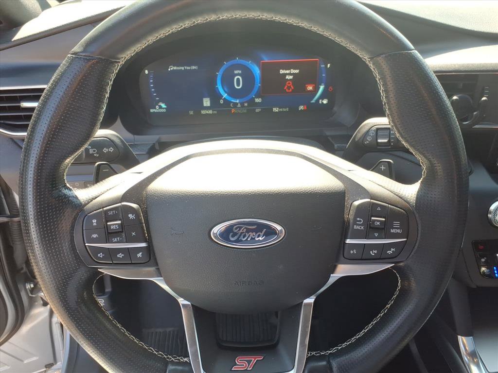 2020 Ford Explorer ST photo 16
