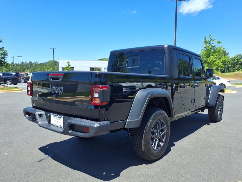 2025 Jeep Gladiator Sport S photo 17