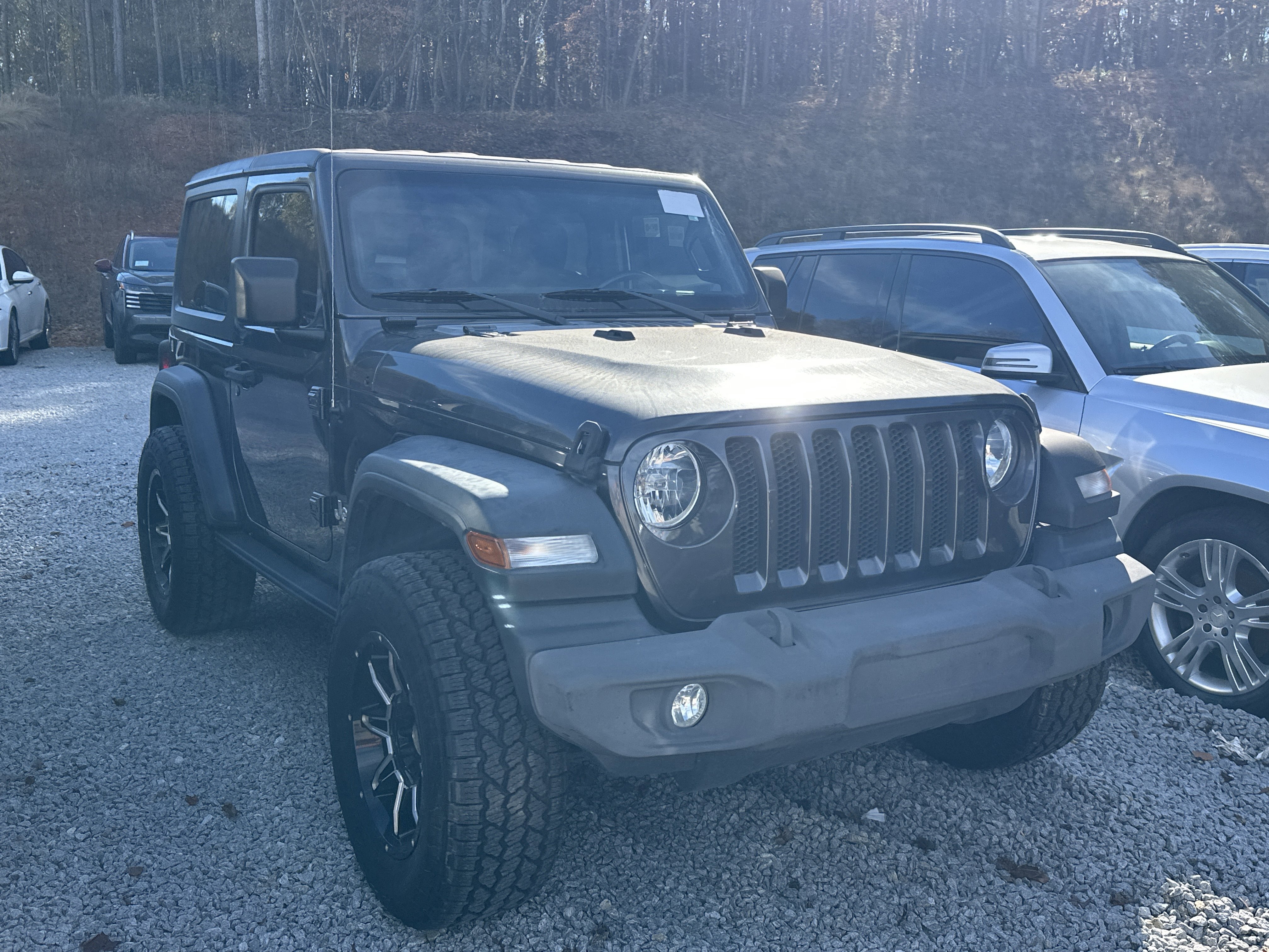 2020 Jeep Wrangler Sport S's photo