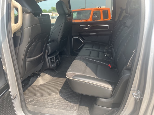 2020 Ram 1500 Laramie photo 7