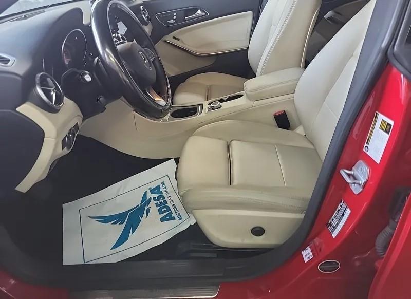 2018 Mercedes Benz CLA 250 photo 4