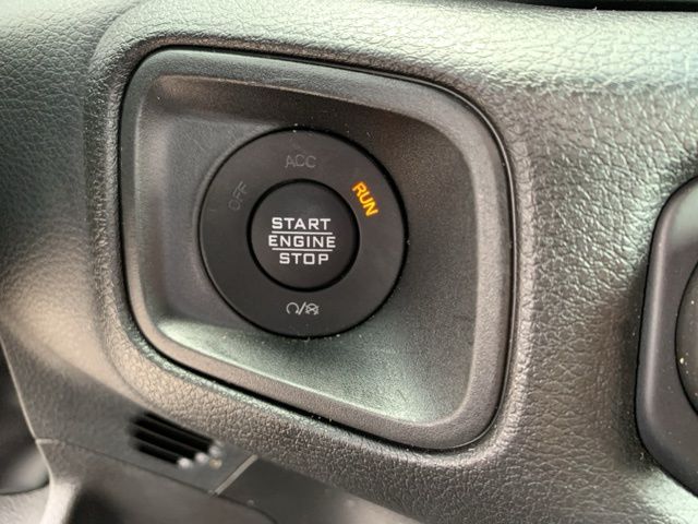 2024 Jeep Gladiator Sport photo 18