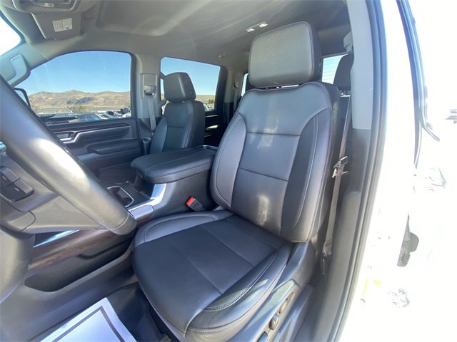 2024 Gmc Sierra 3500 HD SLT photo 2