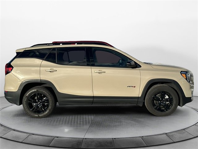2023 GMC Terrain AT4's photo