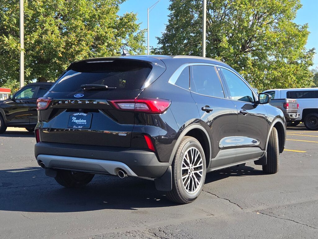 2024 Ford Escape Plug-In Hybrid Base photo 11