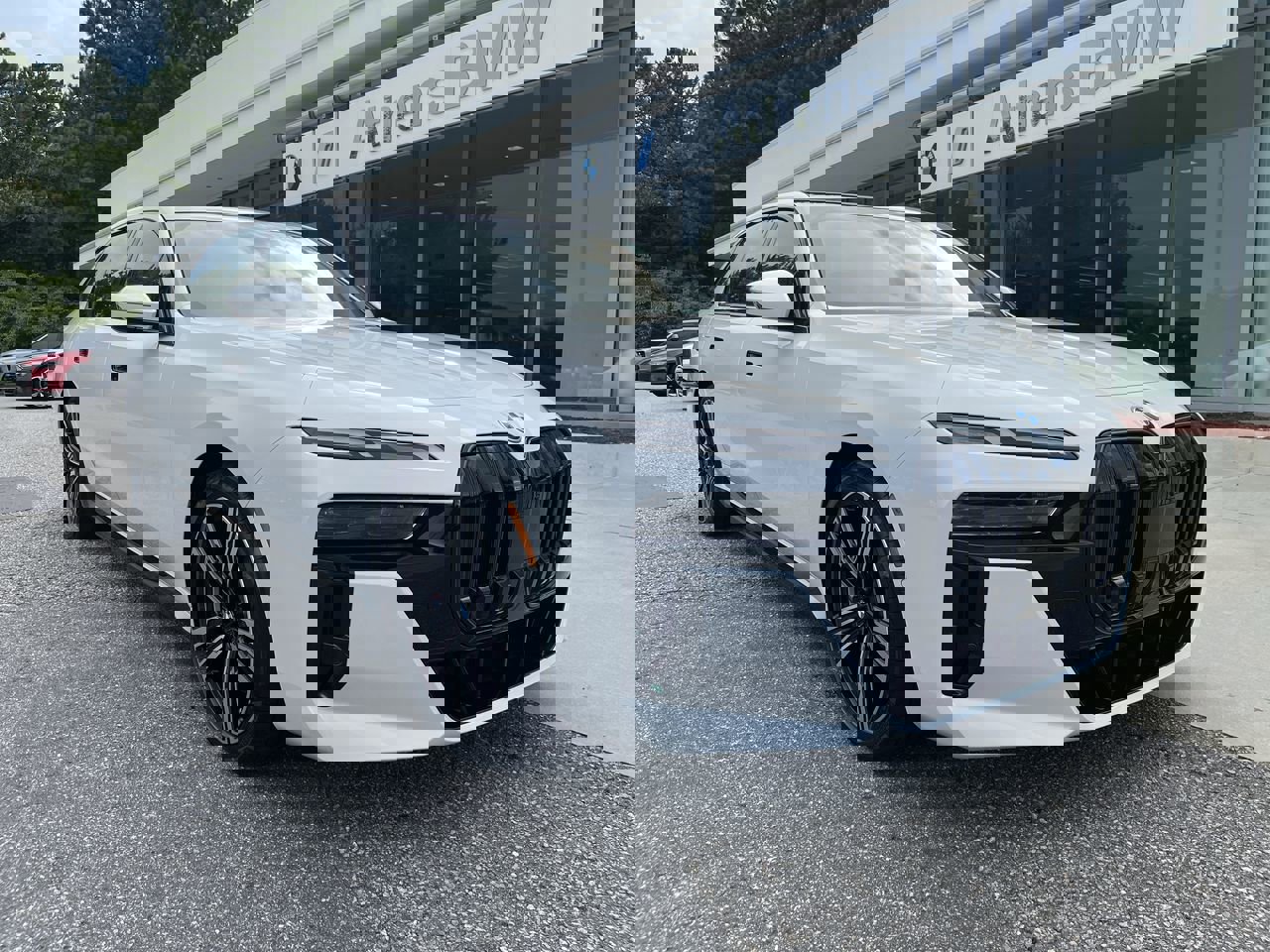 2025 Bmw i7 xDrive60 photo 2