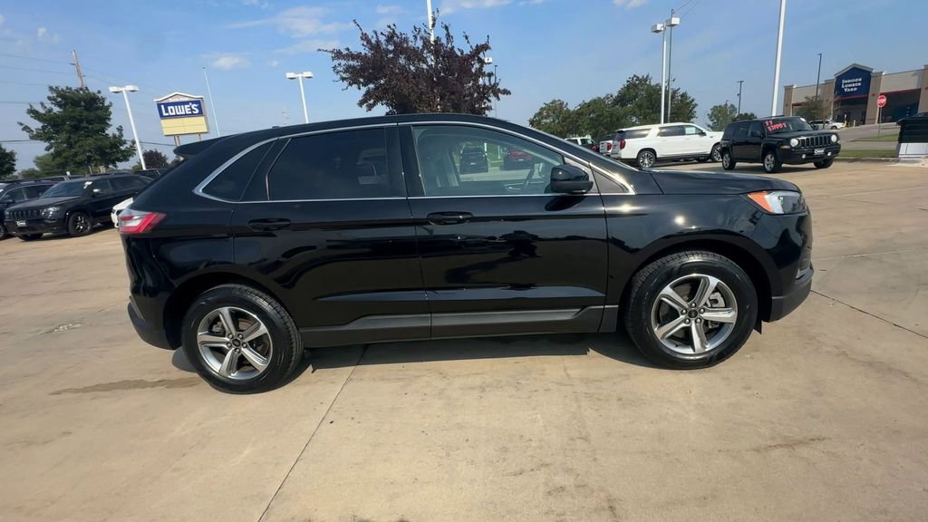 2023 Ford Edge SEL photo 9
