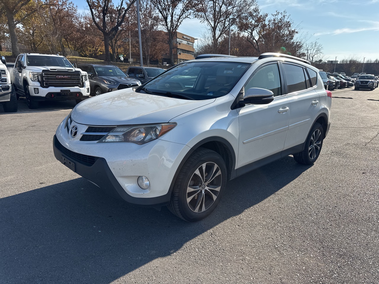 2015 Toyota RAV4 Limited's photo