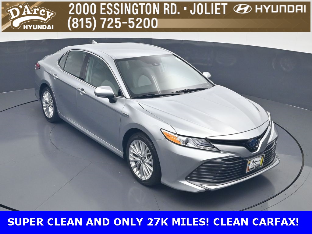 2020 Toyota Camry Hybrid XLE photo 15
