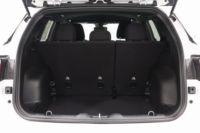 2025 Jeep Compass Sport photo 8