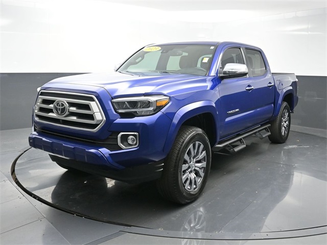 2023 Toyota Tacoma Limited's photo