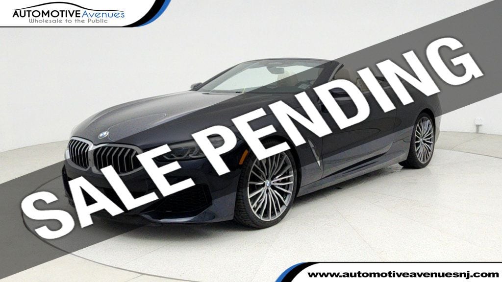 2022 BMW 8 Series M850i's photo
