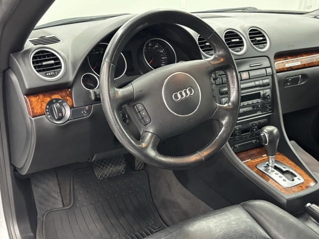 2005 Audi A4 3.0 Cabriolet Quattro photo 13
