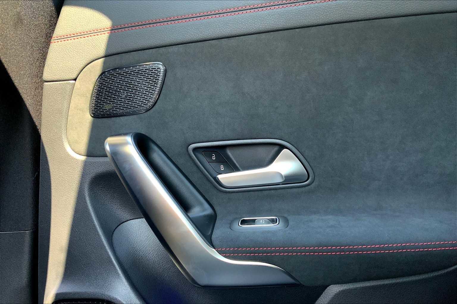 2026 Mercedes Benz CLA 250 4MATIC photo 22