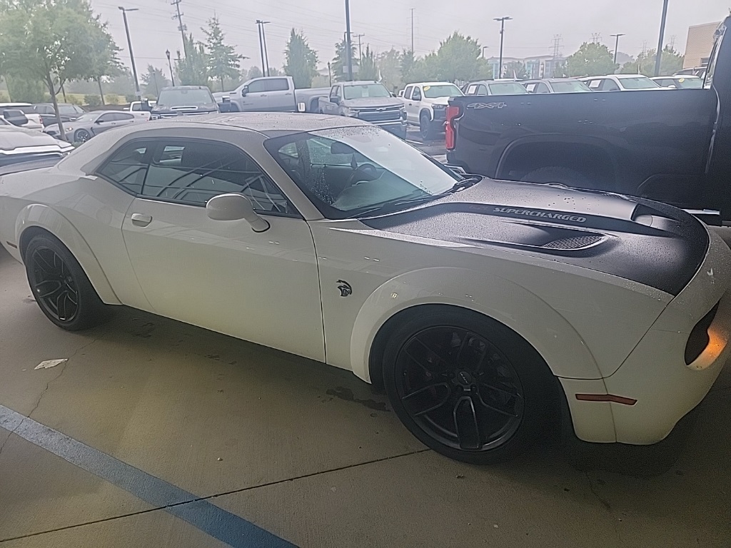 2018 Dodge Challenger SRT8 Hellcat Widebody photo 4