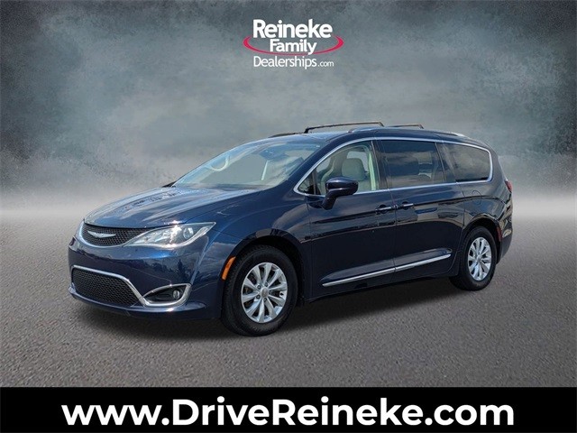 2018 Chrysler Pacifica Touring L Plus