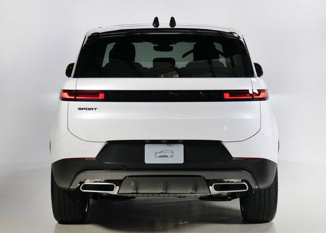 2025 Land Rover Range Rover Sport SE photo 7