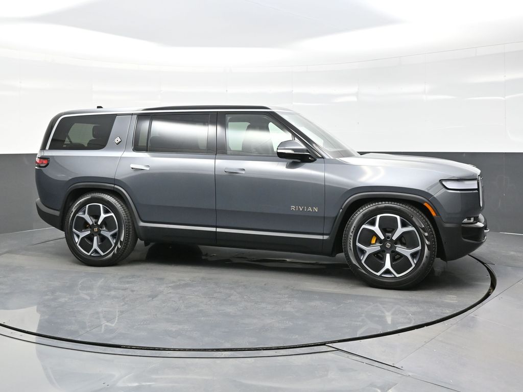 2023 Rivian R1S Adventure photo 7