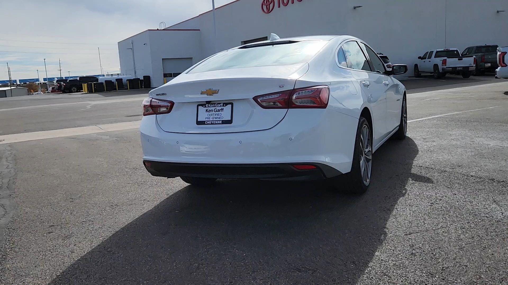 2024 Chevrolet Malibu Premier 2LT photo 3