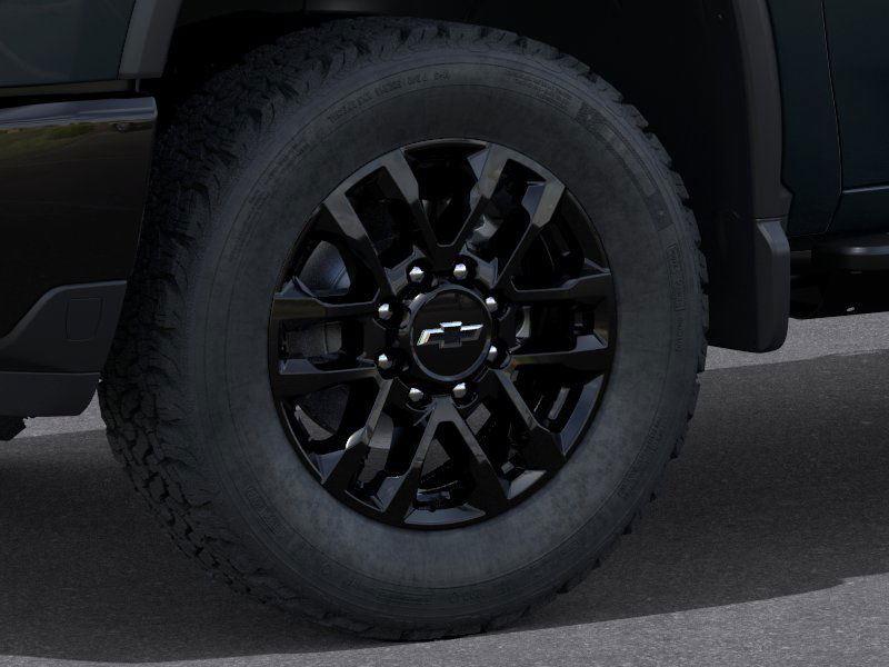 2026 Chevrolet Silverado 2500HD LT photo 9