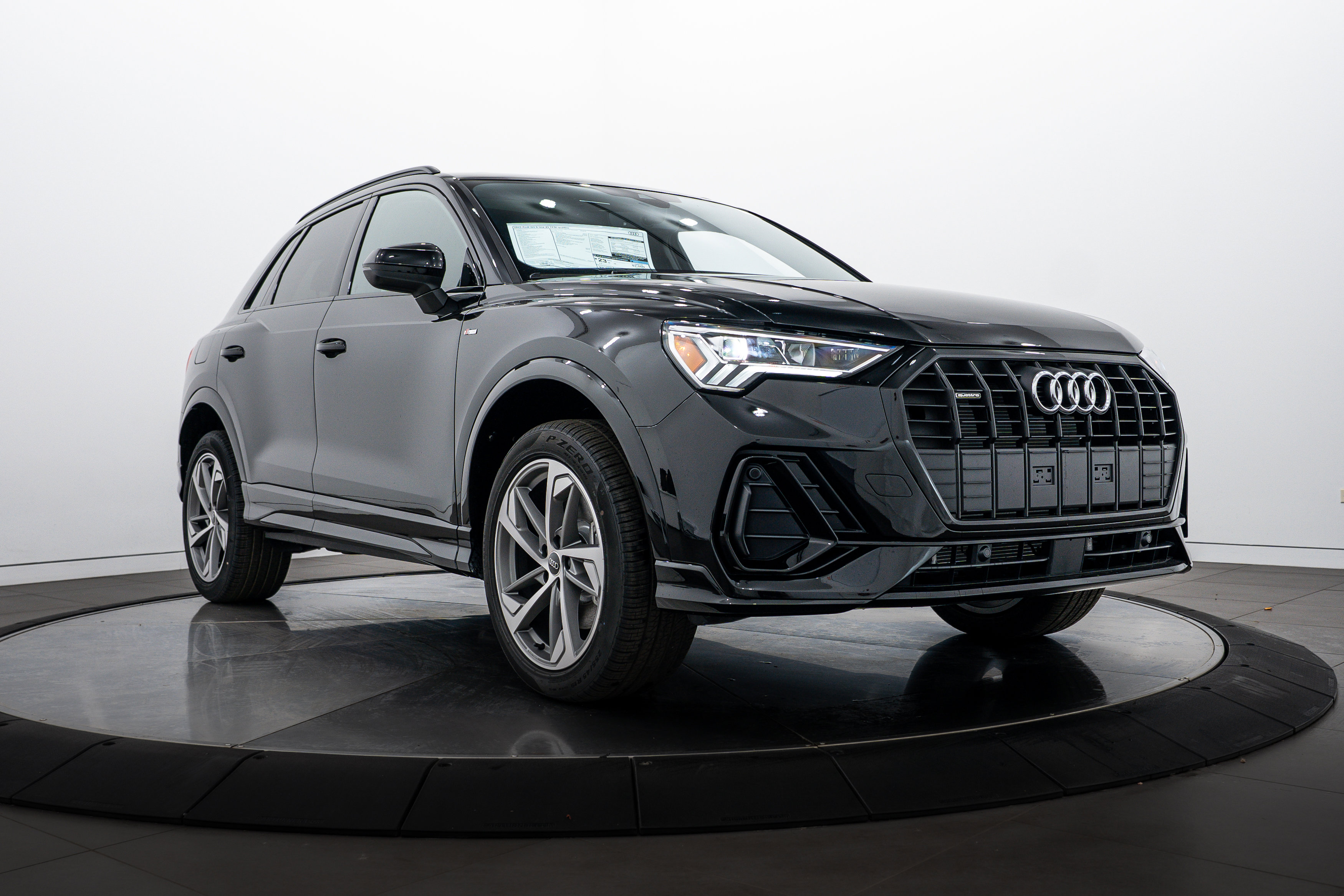 2025 Audi Q3 S Line Premium's photo