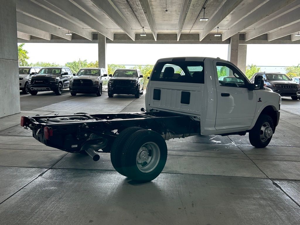 2024 RAM Ram 3500 Chassis Cab Tradesman's photo