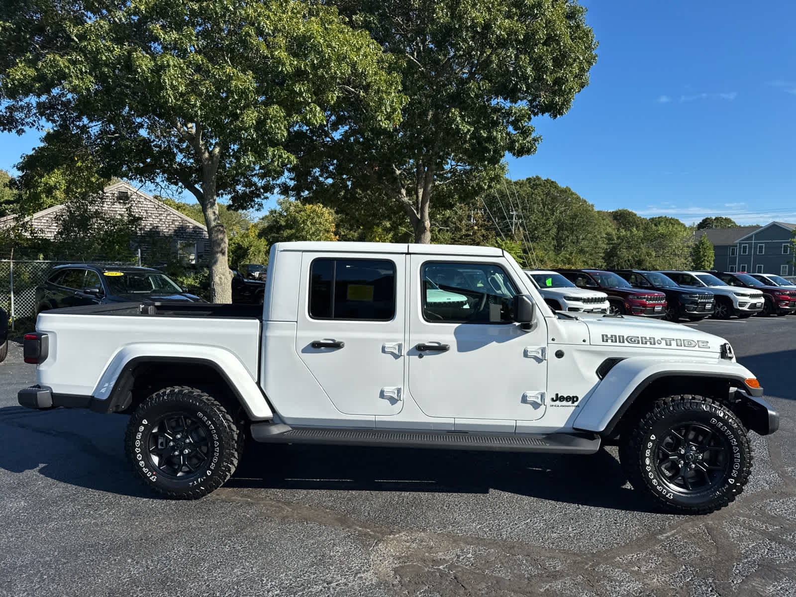 2025 Jeep Gladiator Sport photo 3