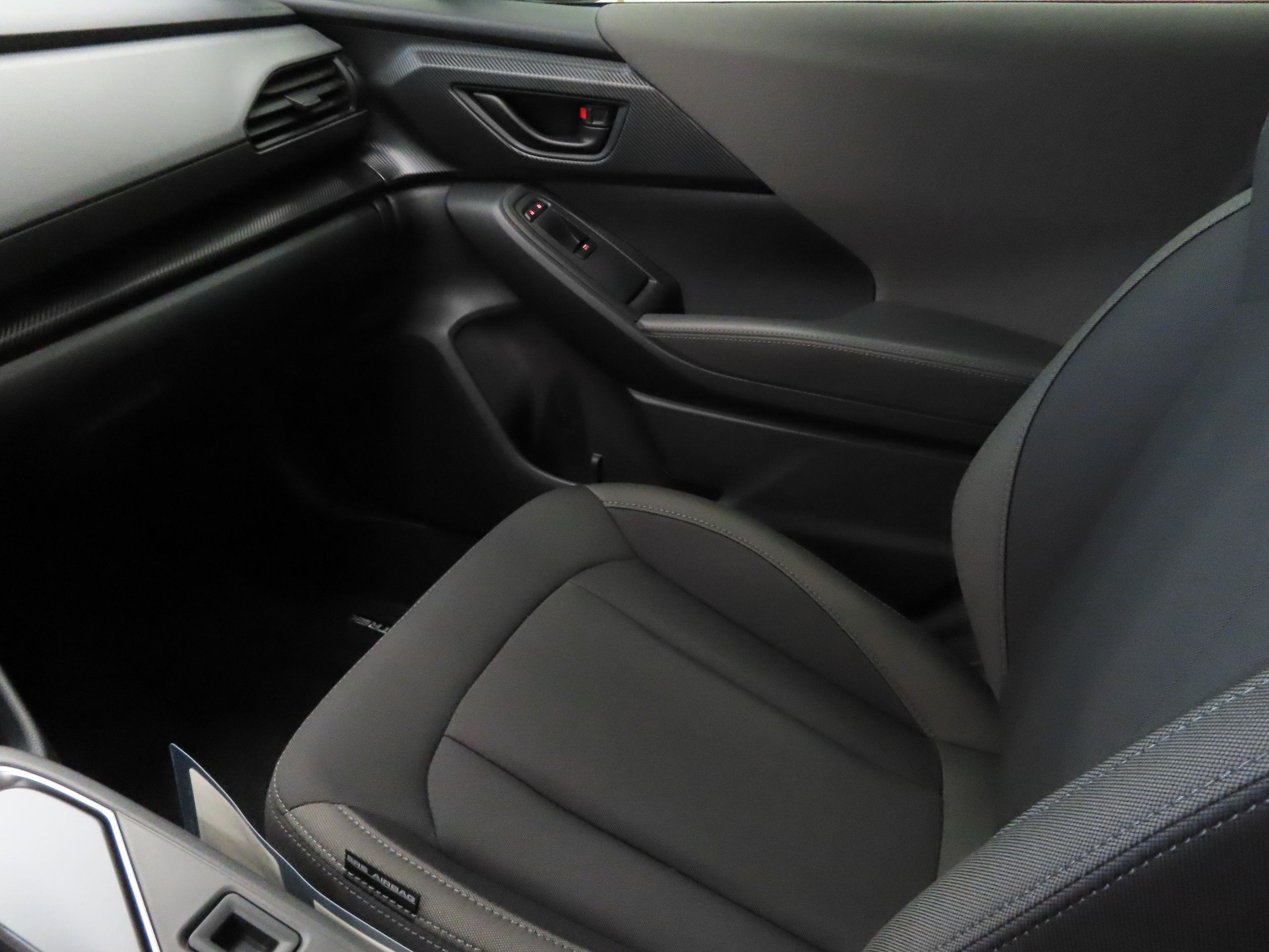 2025 Subaru Crosstrek Premium photo 17