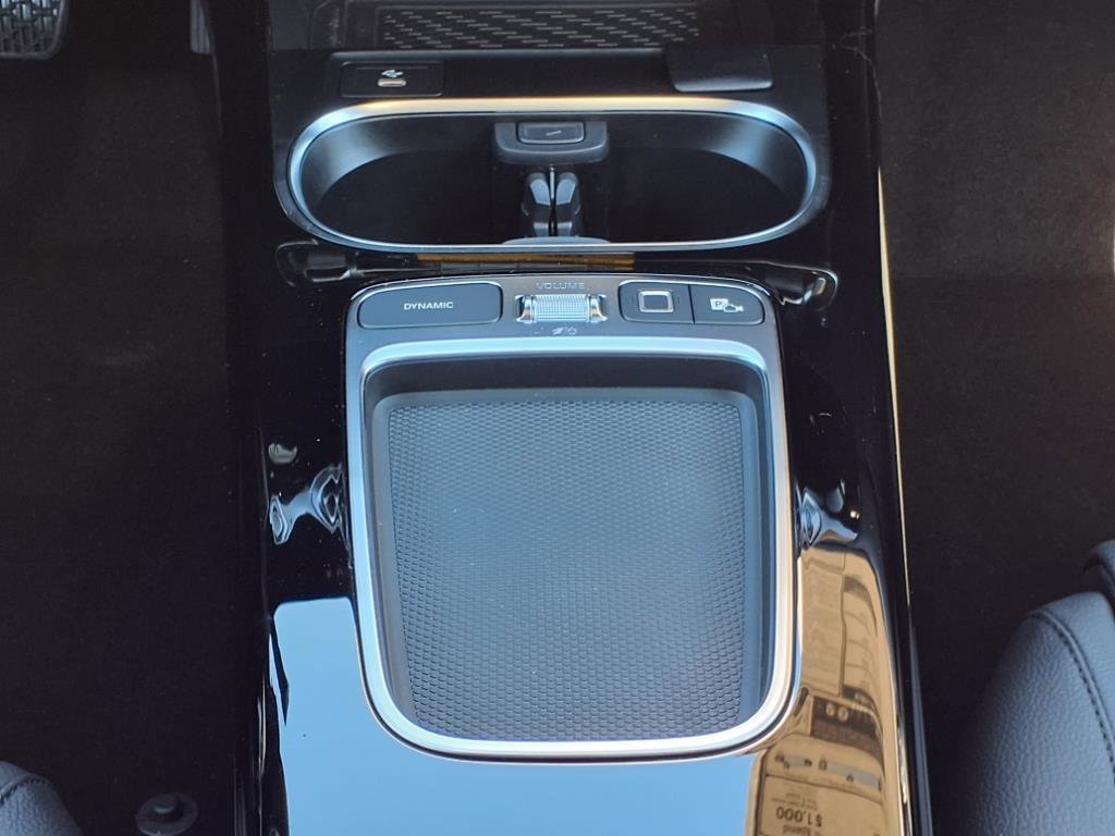 2025 Mercedes Benz CLA 250 photo 18