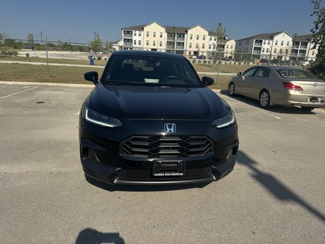 2025 Honda HR-V Sport photo 2