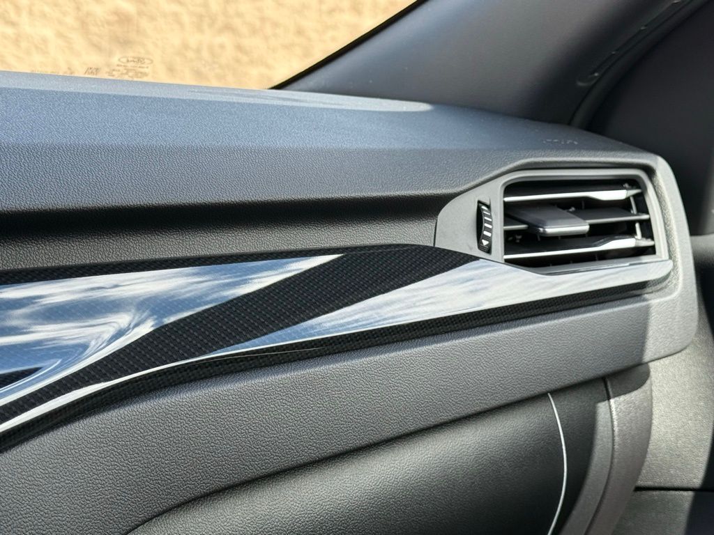 2025 Ford Escape ST-Line photo 9