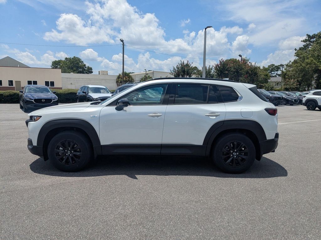 2025 Mazda CX-50 Premium photo 5