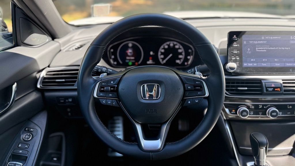2022 Honda Accord Sport 1.5T photo 17