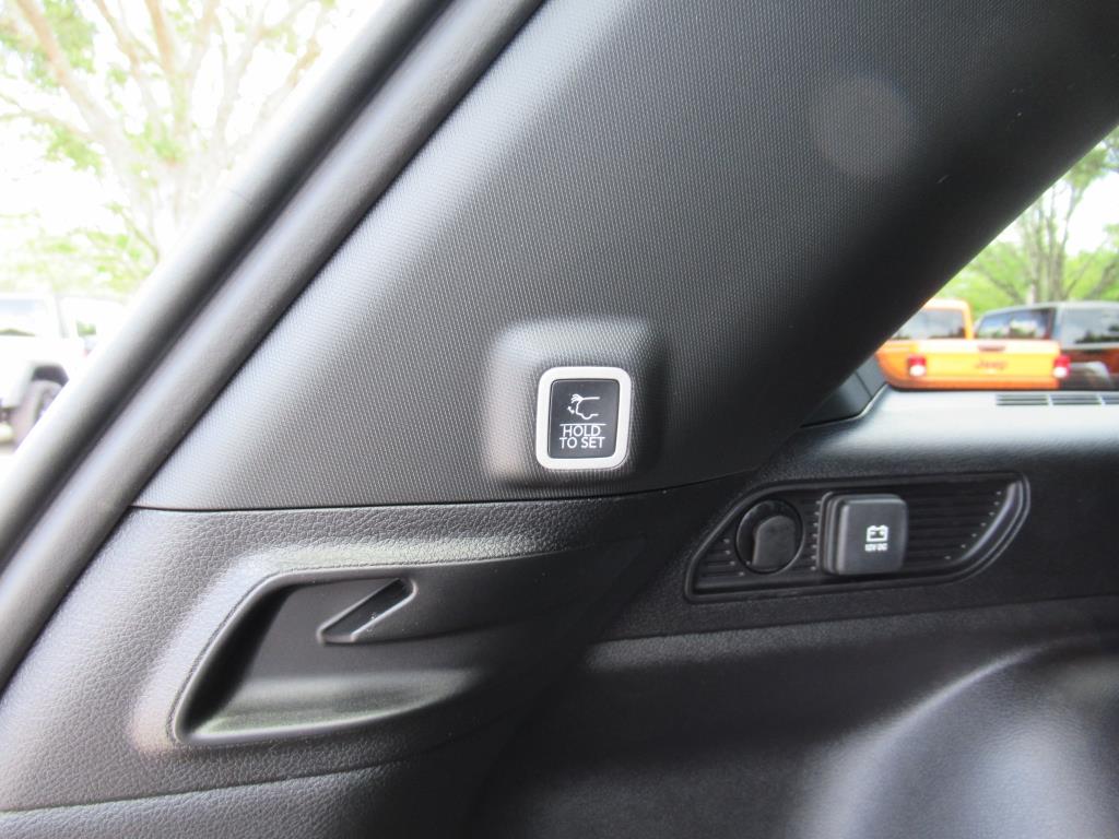2025 Jeep Grand Cherokee Laredo X photo 26