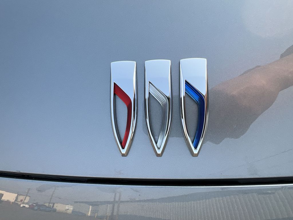 2024 Buick Envision Preferred photo 30