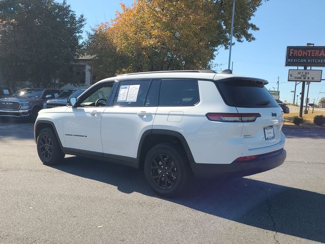 2025 Jeep Grand Cherokee Altitude X photo 2