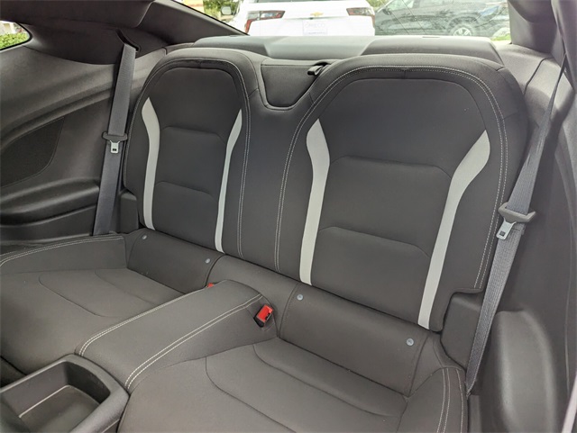 2023 Chevrolet Camaro 1LS 1LT photo 7