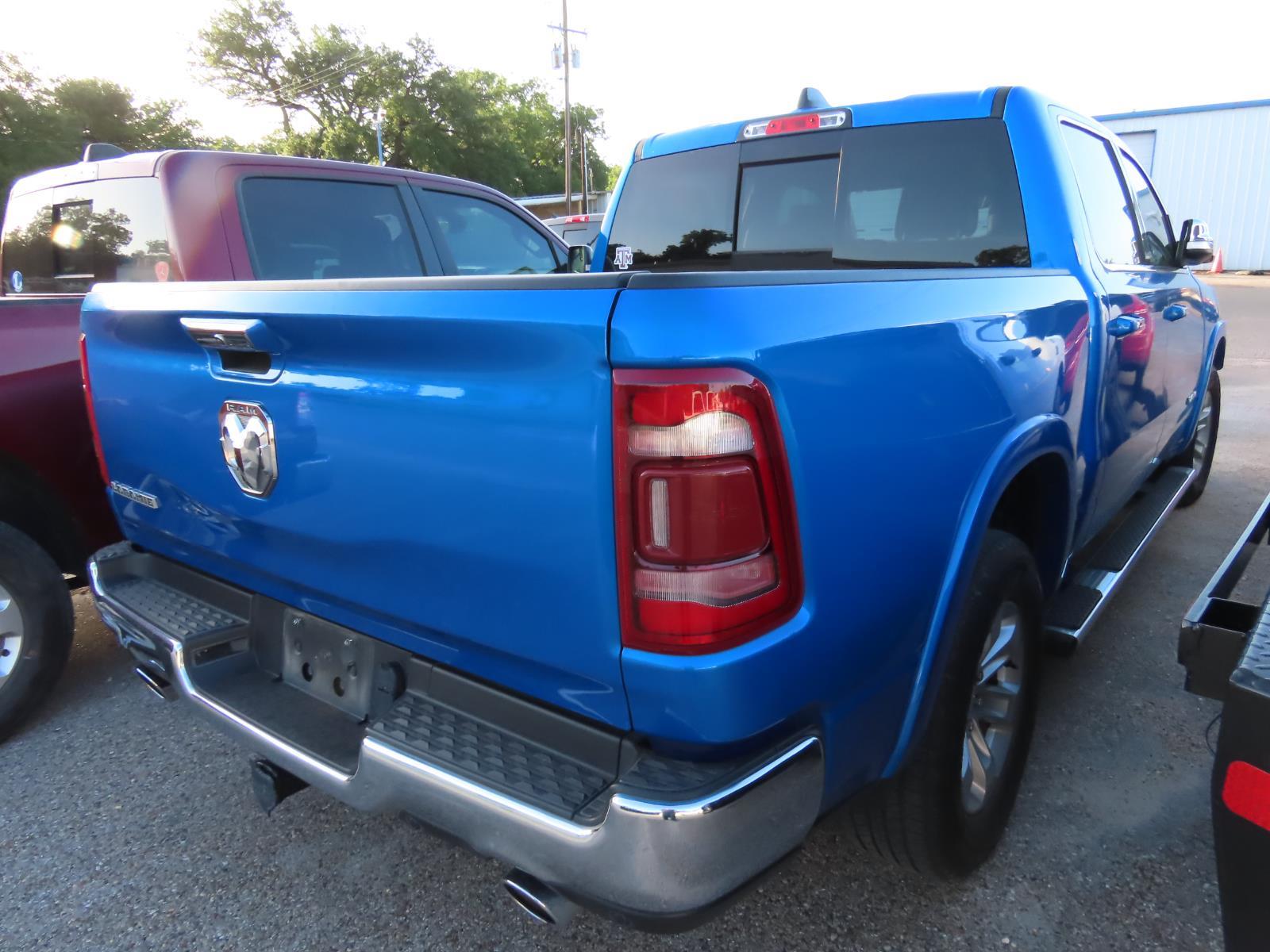 2022 Ram 1500 Laramie photo 5