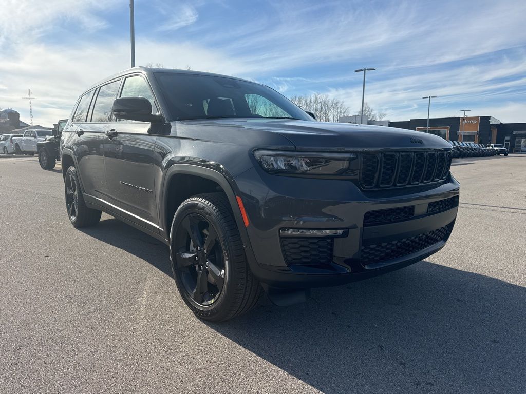 2025 Jeep Grand Cherokee L Limited's photo