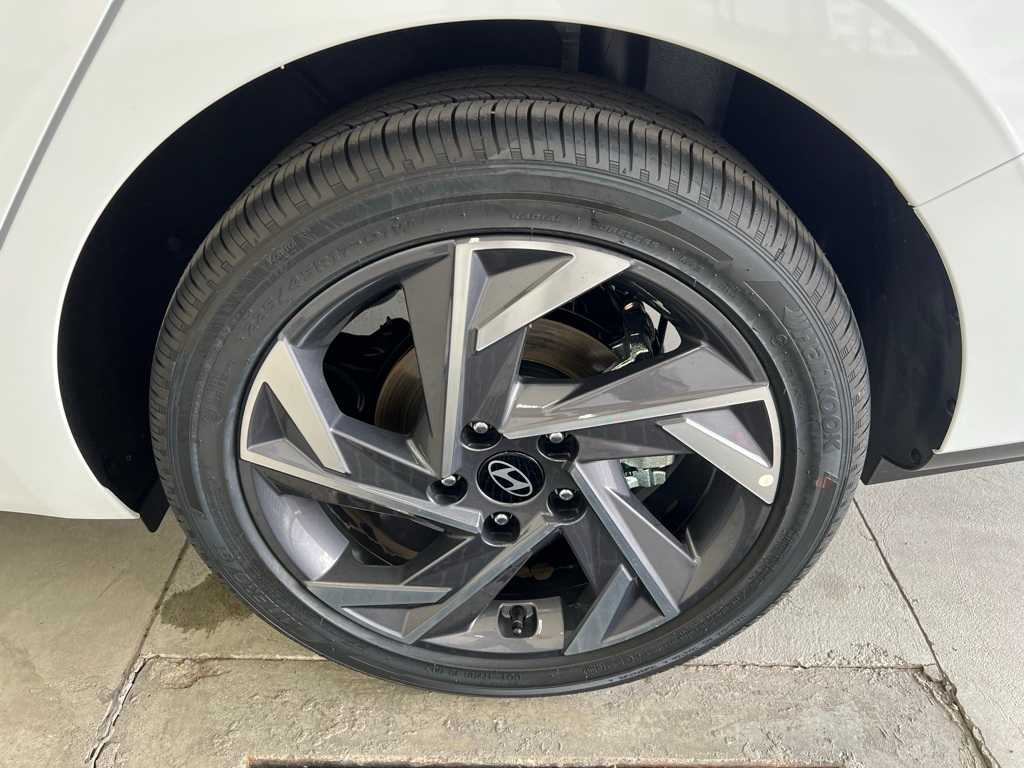 2025 Hyundai Elantra Hybrid Limited photo 21