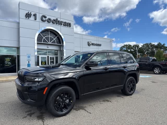 2025 Jeep Grand Cherokee Altitude's photo