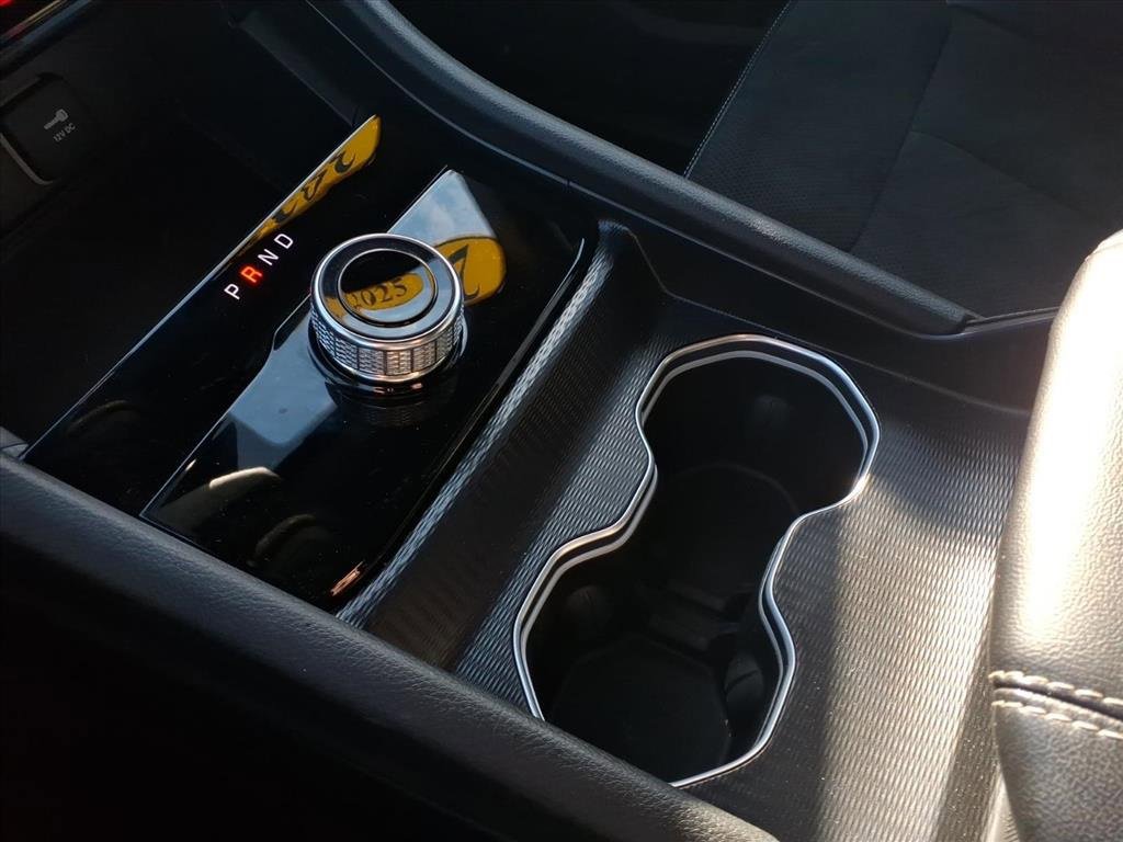 2025 JEEP GRAND CHEROKEE L - Image 16