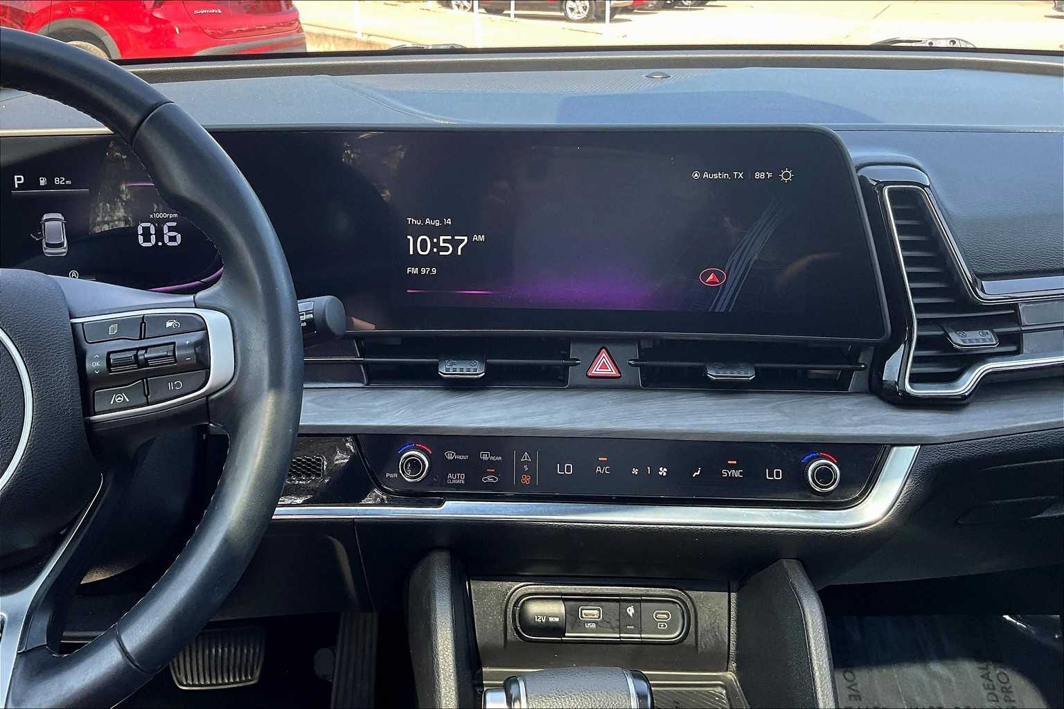 2024 Kia Sportage X-Line photo 3